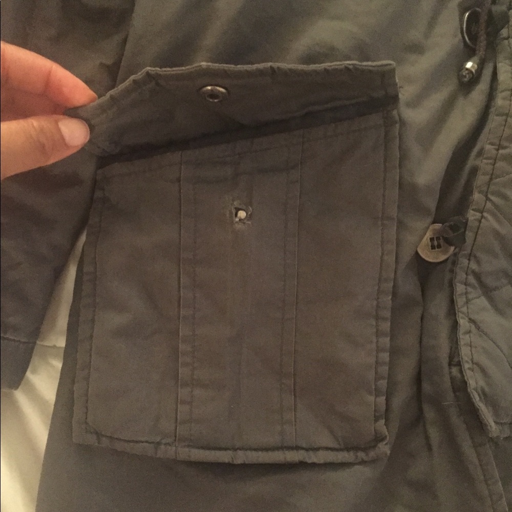 Coat - Picture 3 of 6